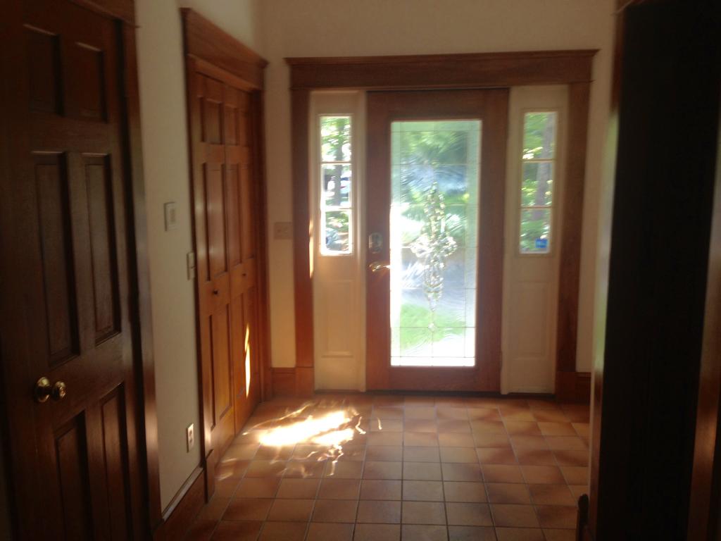 17 Lynnewood Road Laconia, NH 03246 - Photo 4 of 38