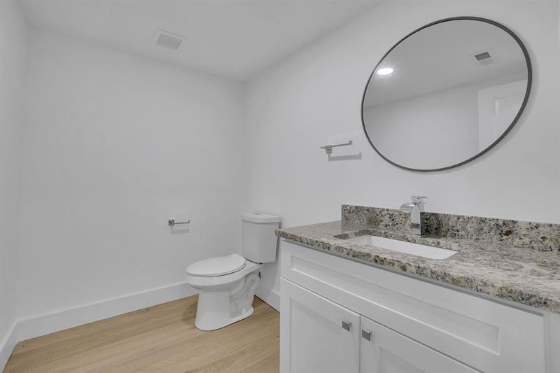 1770 Austin Drive Decatur, GA 30032 - Photo 18 of 22 Gallery Image 18