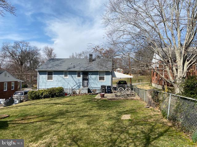 5905 Jamestown Road Hyattsville, MD 20782 - Photo 25 of 25 a front view of a house with garden