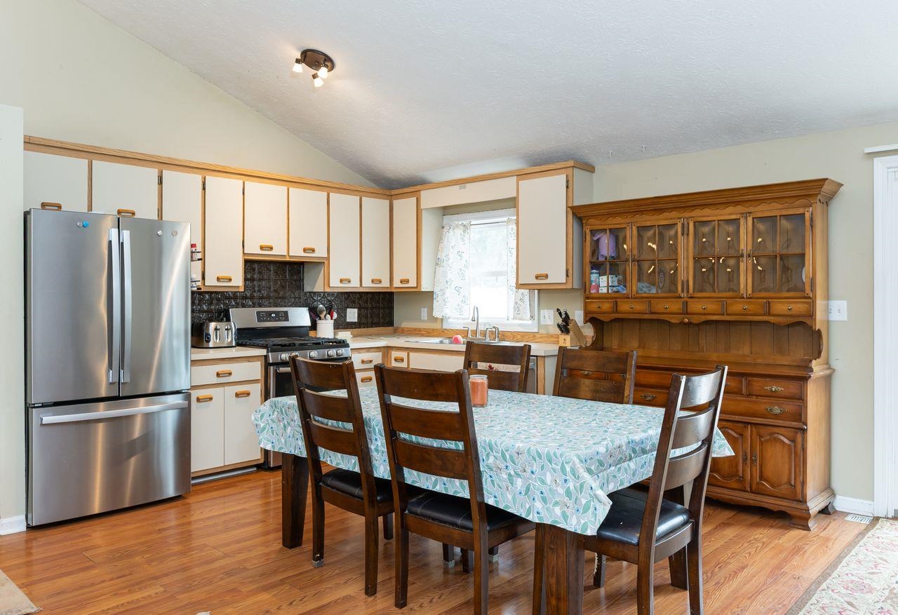 1 Juniper Way Merrimack, NH 03054 - Photo 4 of 27