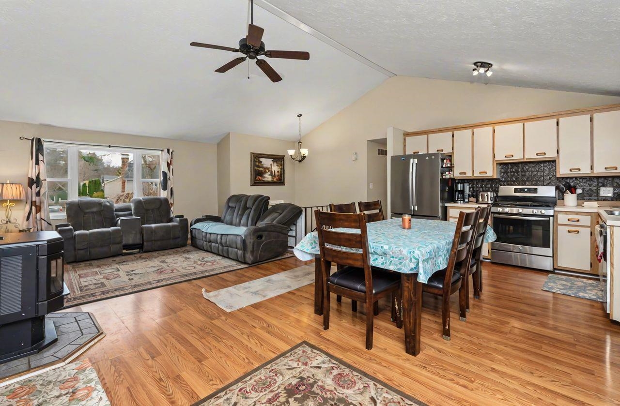 1 Juniper Way Merrimack, NH 03054 - Photo 6 of 27