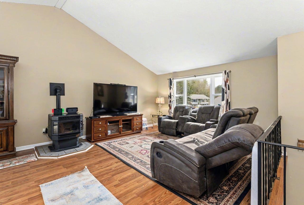 1 Juniper Way Merrimack, NH 03054 - Photo 9 of 27