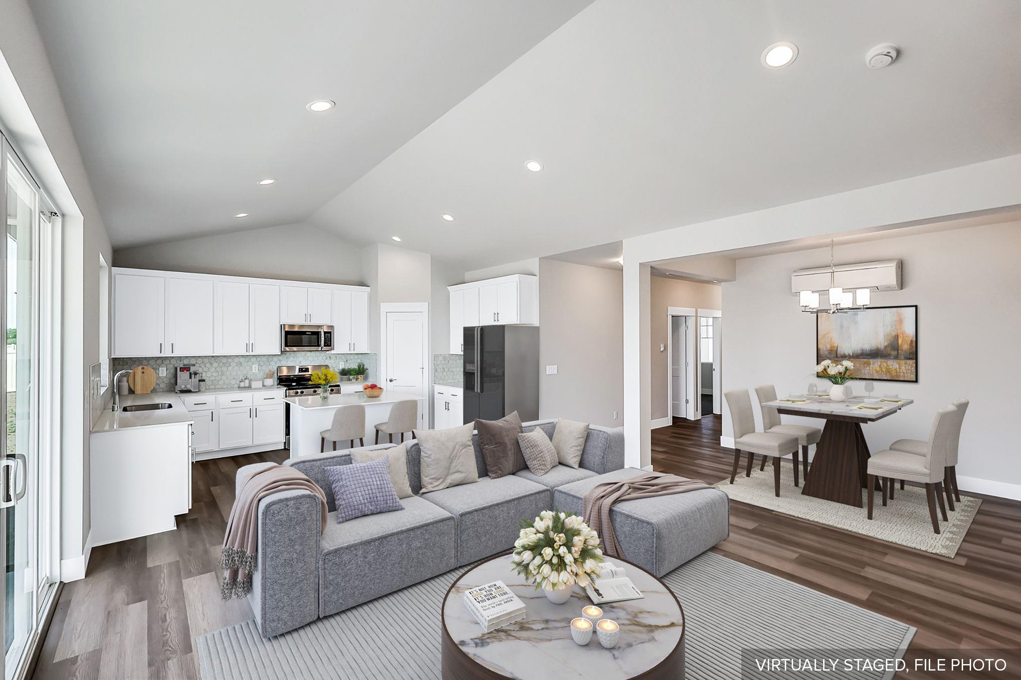 5871 South Sherri Lee Road Spokane, WA 99224 - Photo 4 of 33