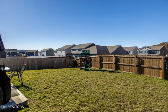 $469,900 | 7425 Grey Flannel Lane, Knoxville, TN 37931