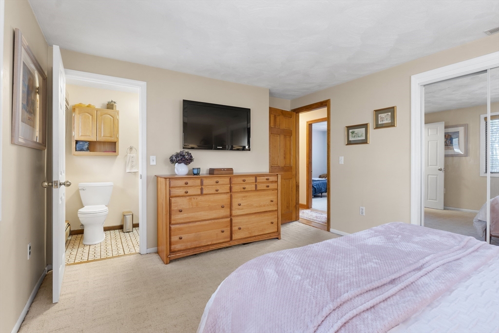 137 Catamount Road Tewksbury, MA 01876 - Photo 19 of 42 Gallery Image 19