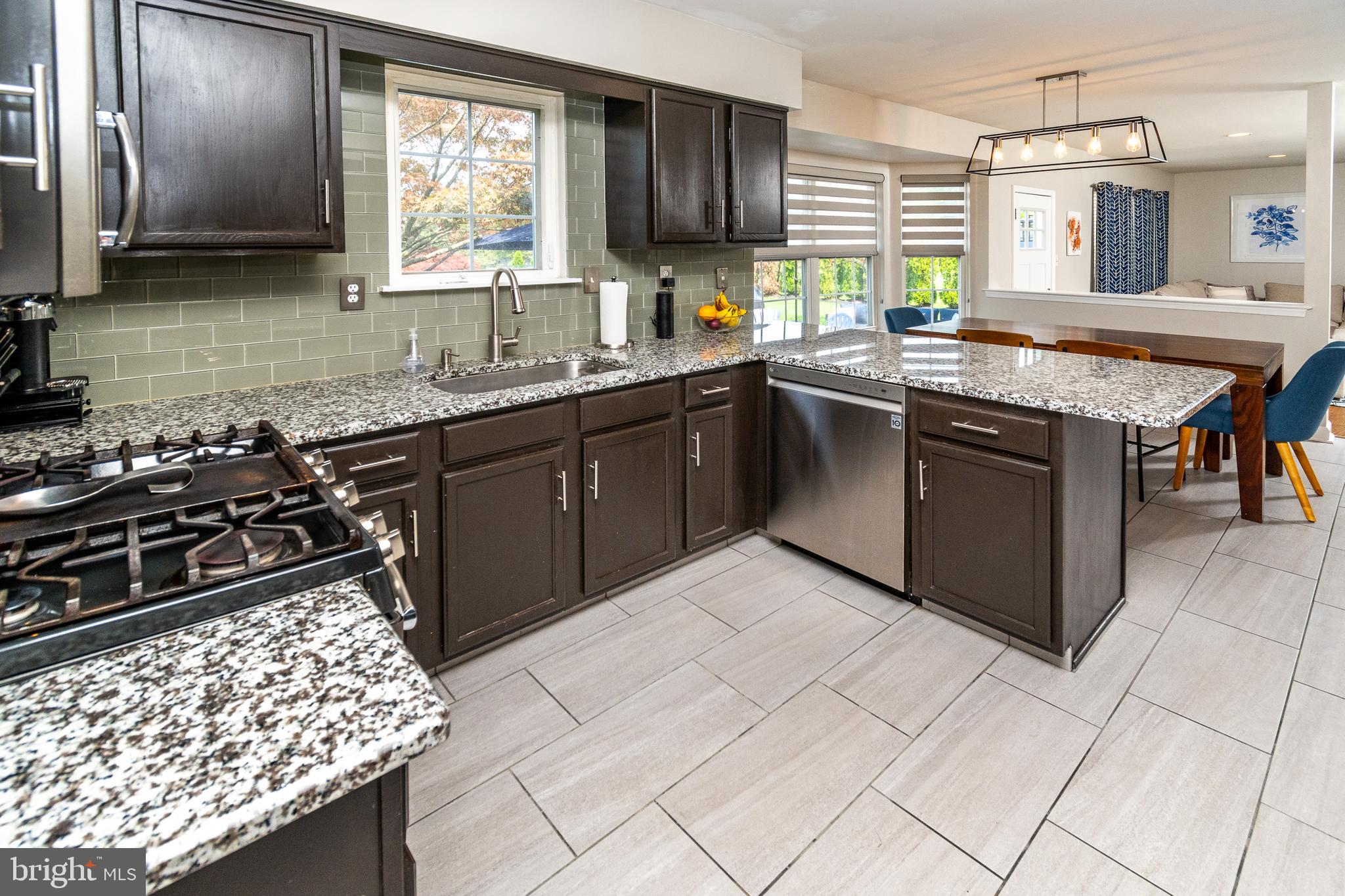24 Amberfield Road Robbinsville, NJ 08691 - Photo 14 of 53