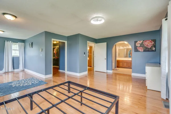 $520,000 | 364 Max Jett Road, Johnson City, TN 37601
