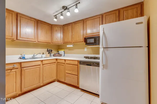 $520,000 | 364 Max Jett Road, Johnson City, TN 37601