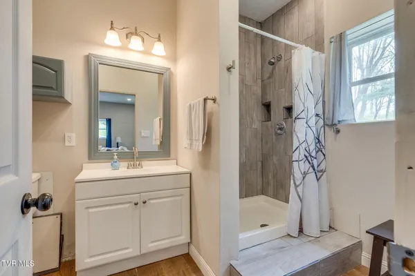 $520,000 | 364 Max Jett Road, Johnson City, TN 37601