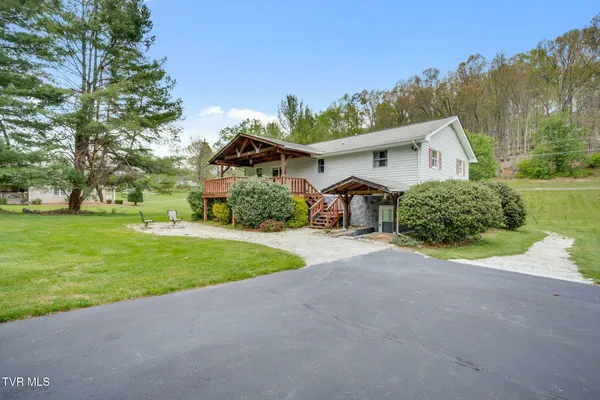 $520,000 | 364 Max Jett Road, Johnson City, TN 37601
