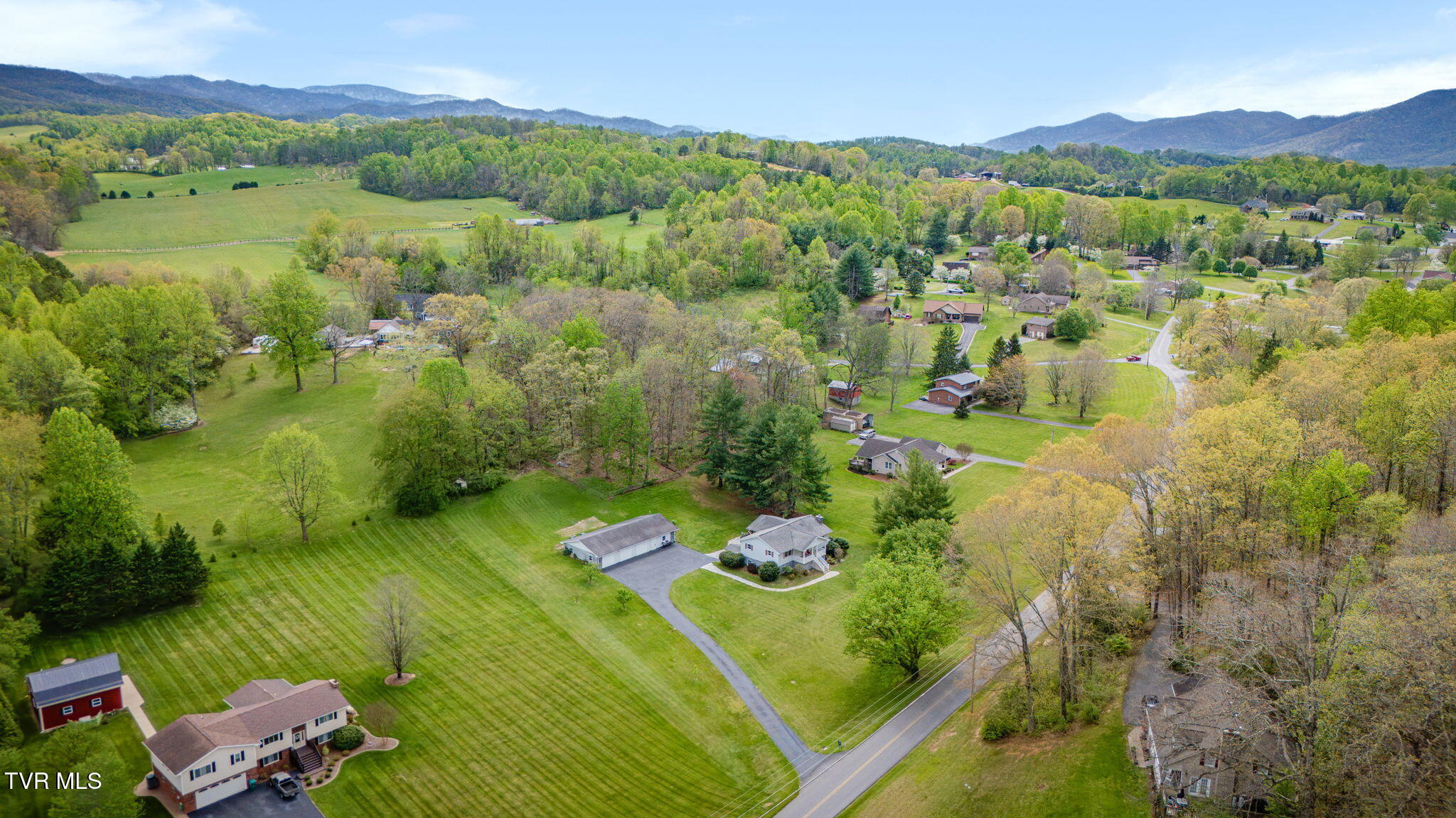 364 Max Jett Road Johnson City, TN 37601 - Photo 43 of 48 43mj