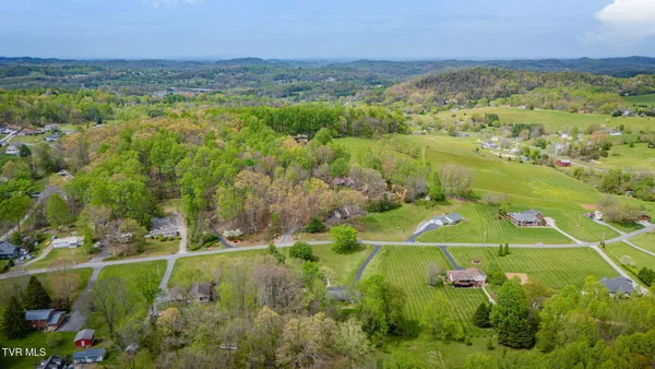 $520,000 | 364 Max Jett Road, Johnson City, TN 37601