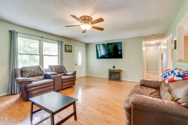 $520,000 | 364 Max Jett Road, Johnson City, TN 37601