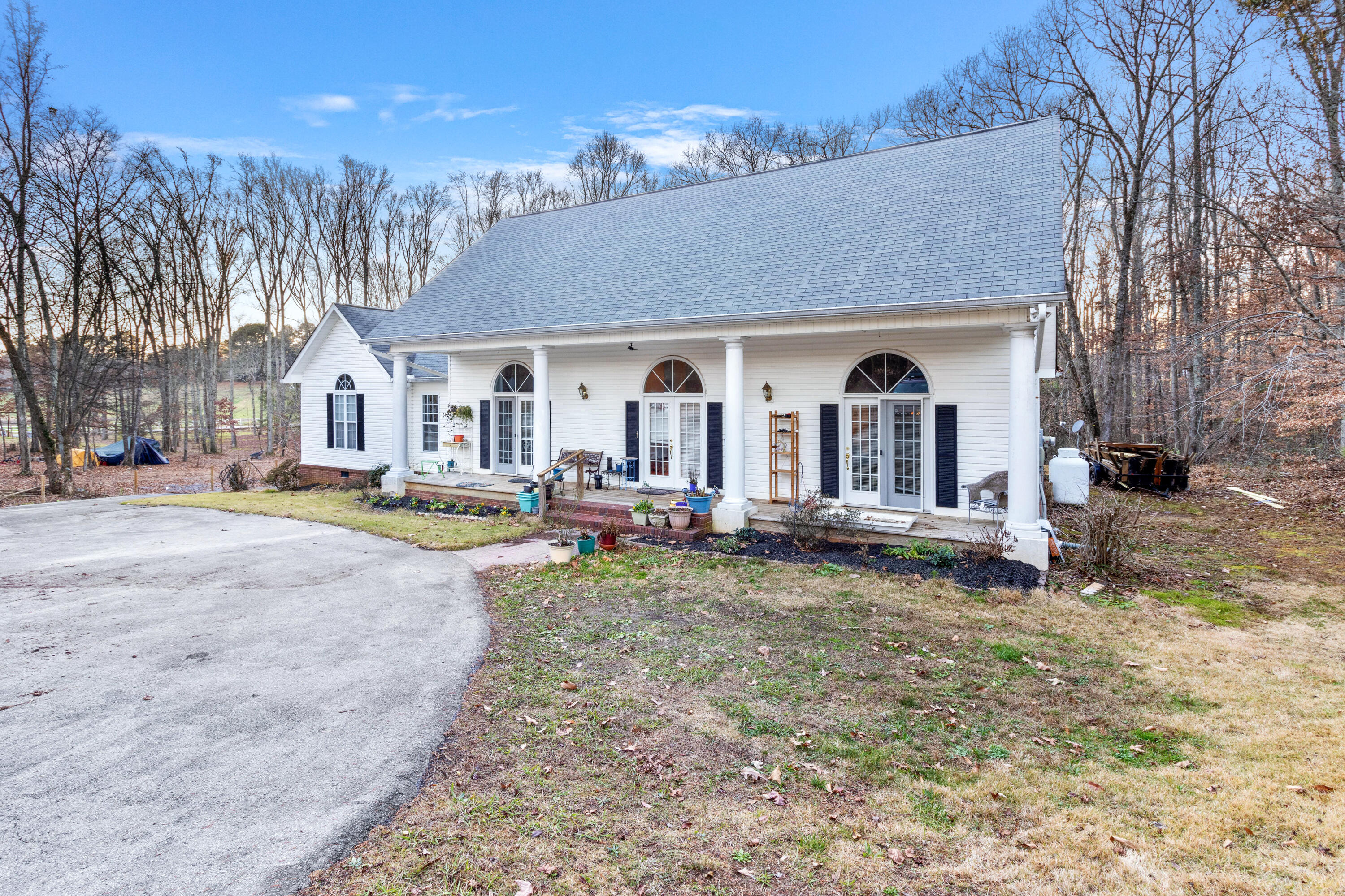 5521 Hunter Road Ooltewah, TN 37363 - Photo 2 of 27 5521 Hunter Rd-1