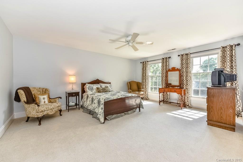 117 Valley Ranch Lane Matthews, NC 28104 - Photo 15 of 24 Gallery Image 15