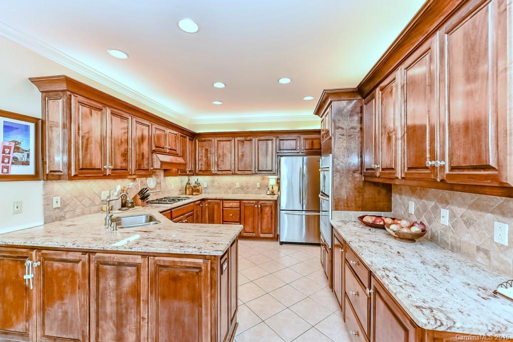 117 Valley Ranch Lane Matthews, NC 28104 - Photo 9 of 24 Gallery Image 9