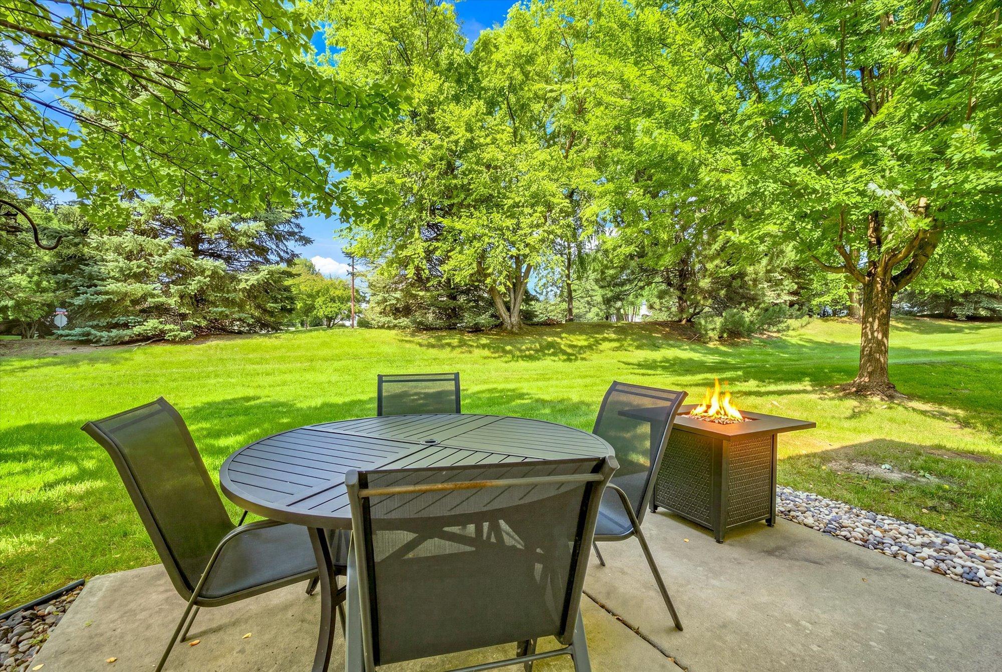 2442 Autumn Ridge Court Chanhassen, MN 55317 - Photo 36 of 43 Gallery Image 36