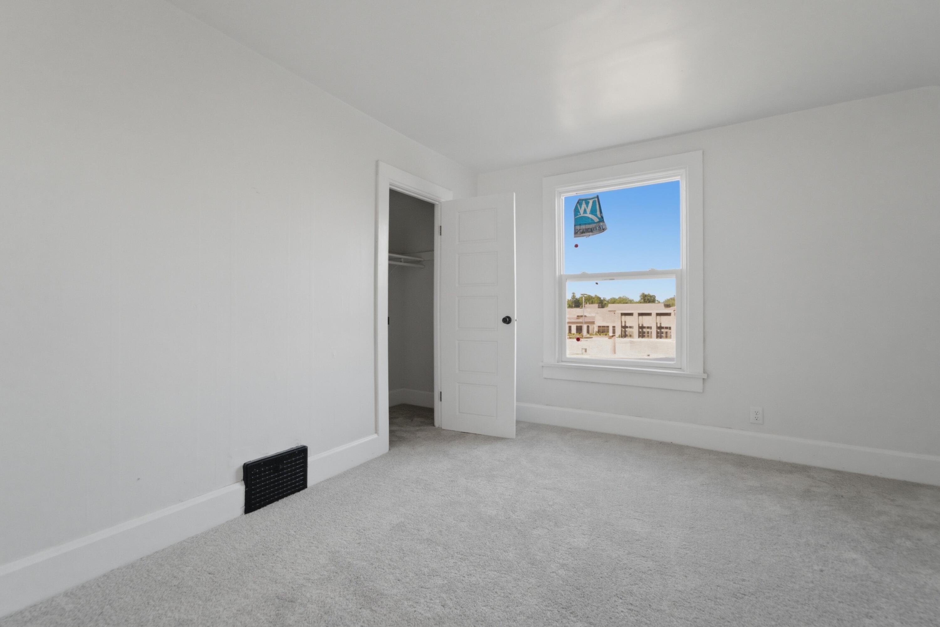 710 I Street La Porte, IN 46350 - Photo 27 of 34 3000x2003