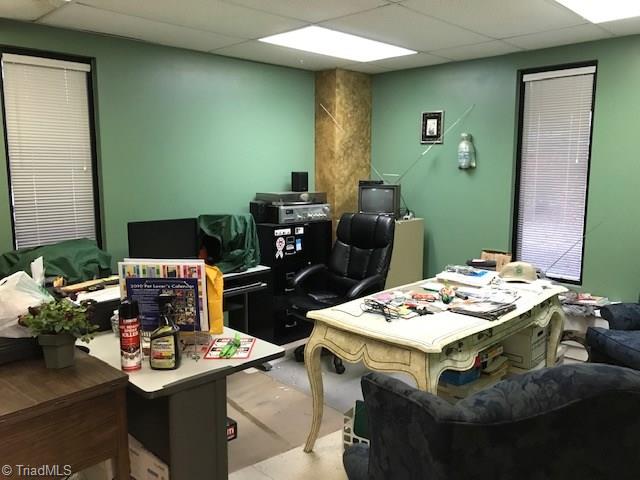 4711 Island Ford Road Randleman, NC 27317 - Photo 5 of 21 Gallery Image 5