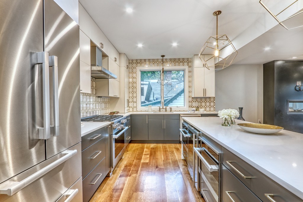 75 Greenough Street, Unit PH Brookline, MA 02445 - Photo 5 of 30