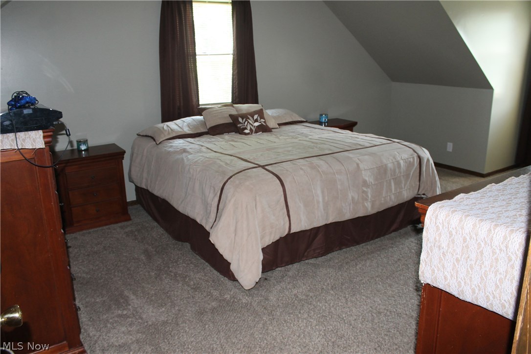 6359 Chestnut-Ridge Road Hubbard, OH 44425 - Photo 19 of 29 Gallery Image 19