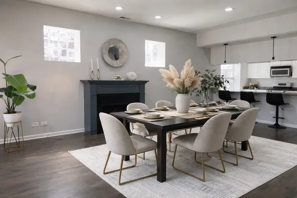 $349,998 | 4558 South King Drive, Unit 6, Chicago, IL 60653