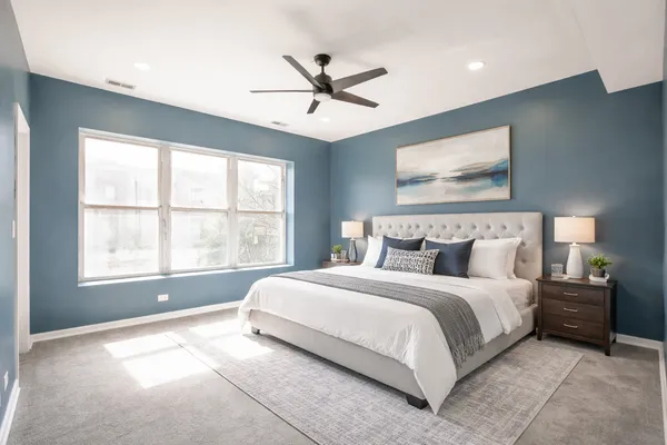 $349,998 | 4558 South King Drive, Unit 6, Chicago, IL 60653