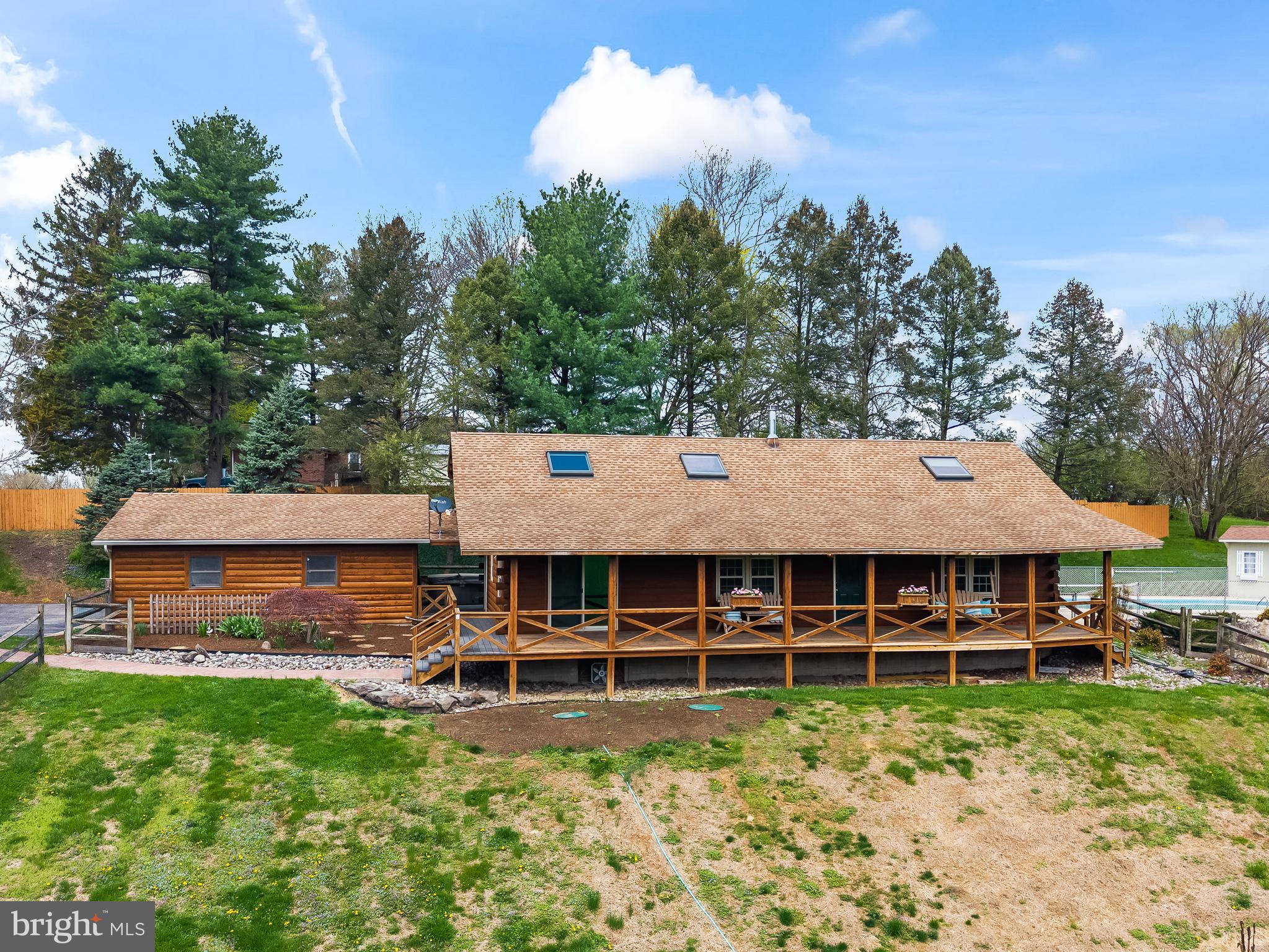 1570 Woodberry Road York, PA 17408 - Photo 2 of 56