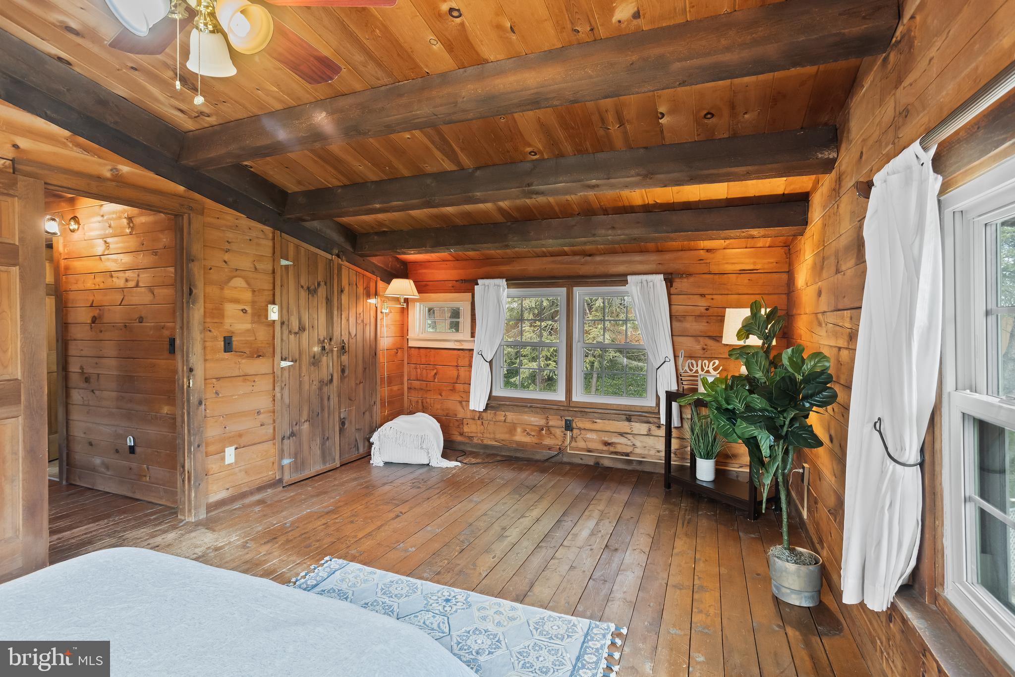 1570 Woodberry Road York, PA 17408 - Photo 31 of 56 2nd floor bedroom