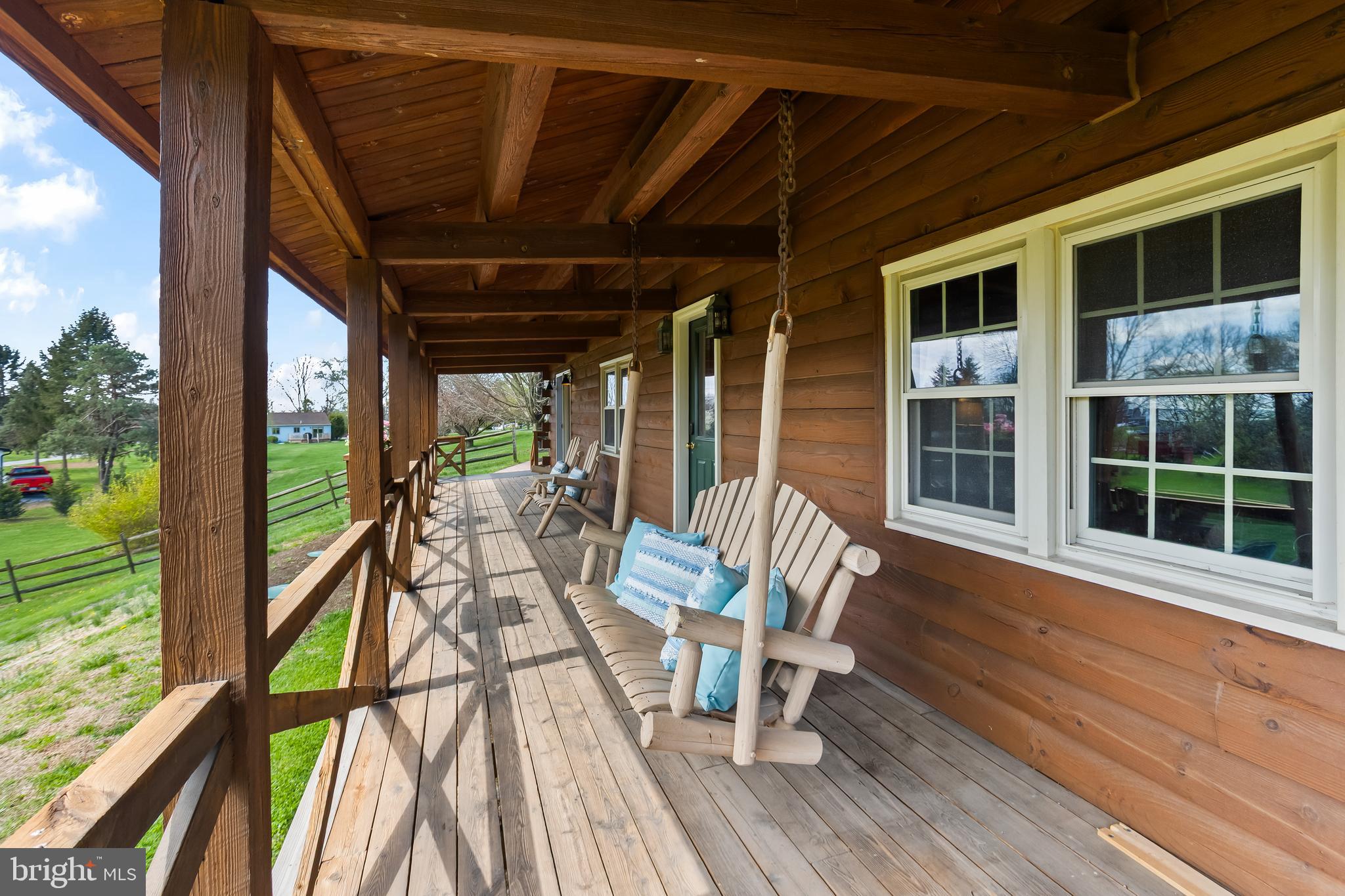 1570 Woodberry Road York, PA 17408 - Photo 6 of 56