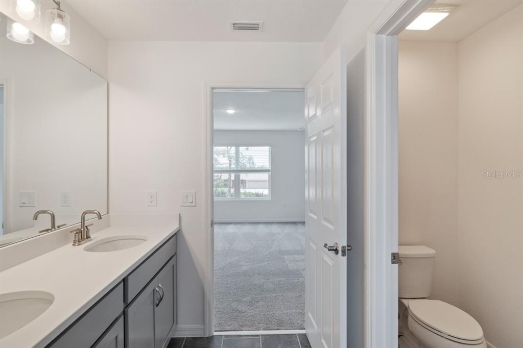 5954 Vision Road St. Cloud, FL 34771 - Photo 11 of 15 Primary Bath