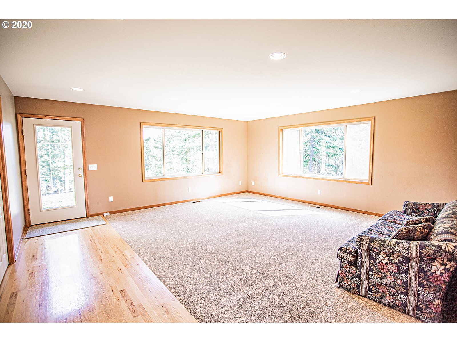 821 Snowden Road White Salmon, WA 98672 - Photo 11 of 32