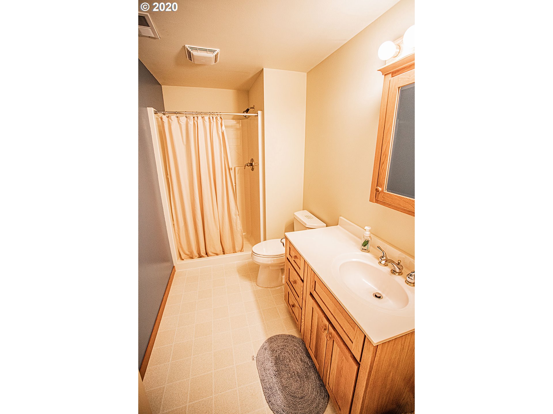 821 Snowden Road White Salmon, WA 98672 - Photo 16 of 32