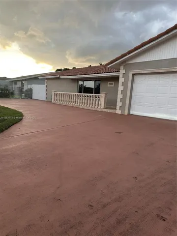 $4,180 | 10805 Southwest 165th Terrace, Miami, FL 33157