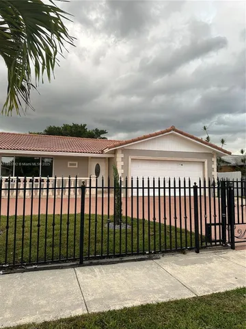 $4,180 | 10805 Southwest 165th Terrace, Miami, FL 33157