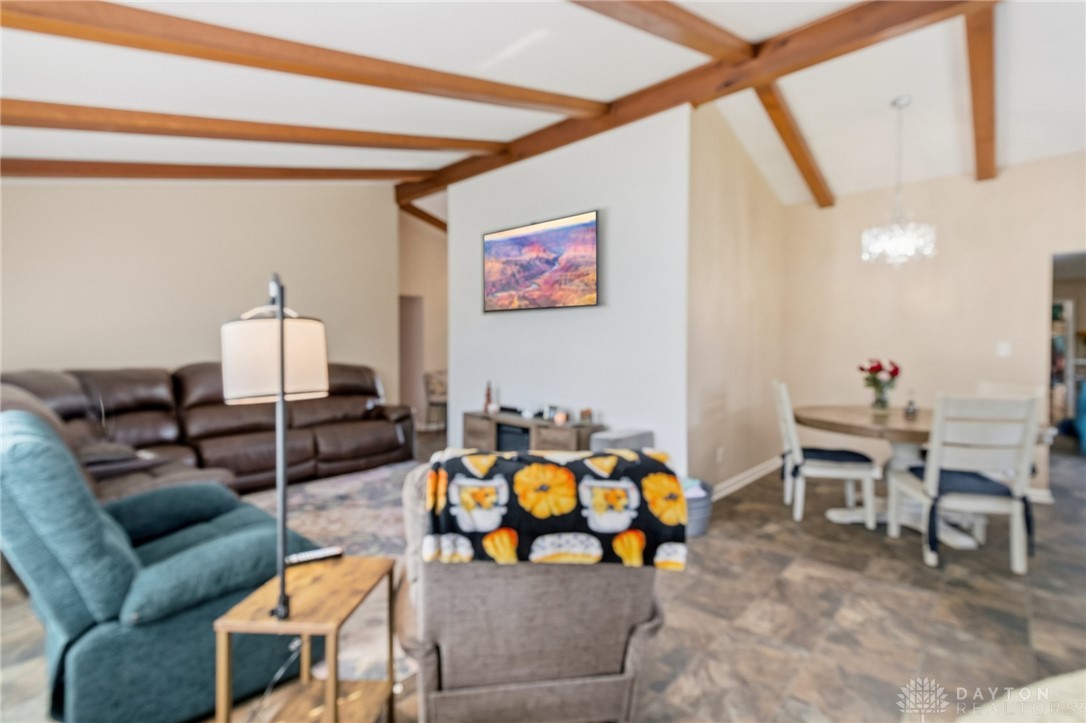 2386 East Rahn Road Dayton, OH 45440 - Photo 11 of 40 Gallery Image 11