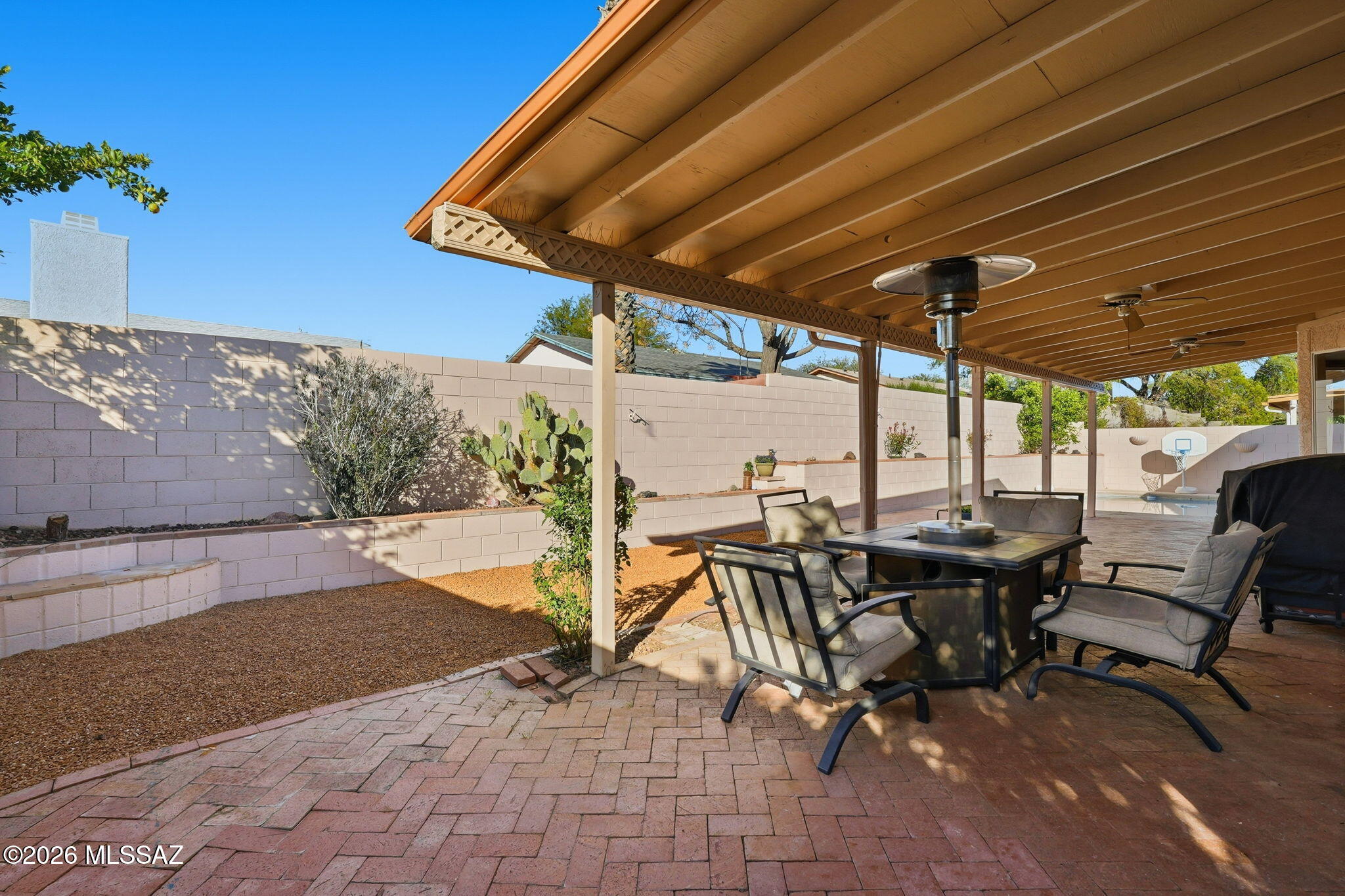 9631 East Azuma Way Tucson, AZ 85747 - Photo 3 of 35