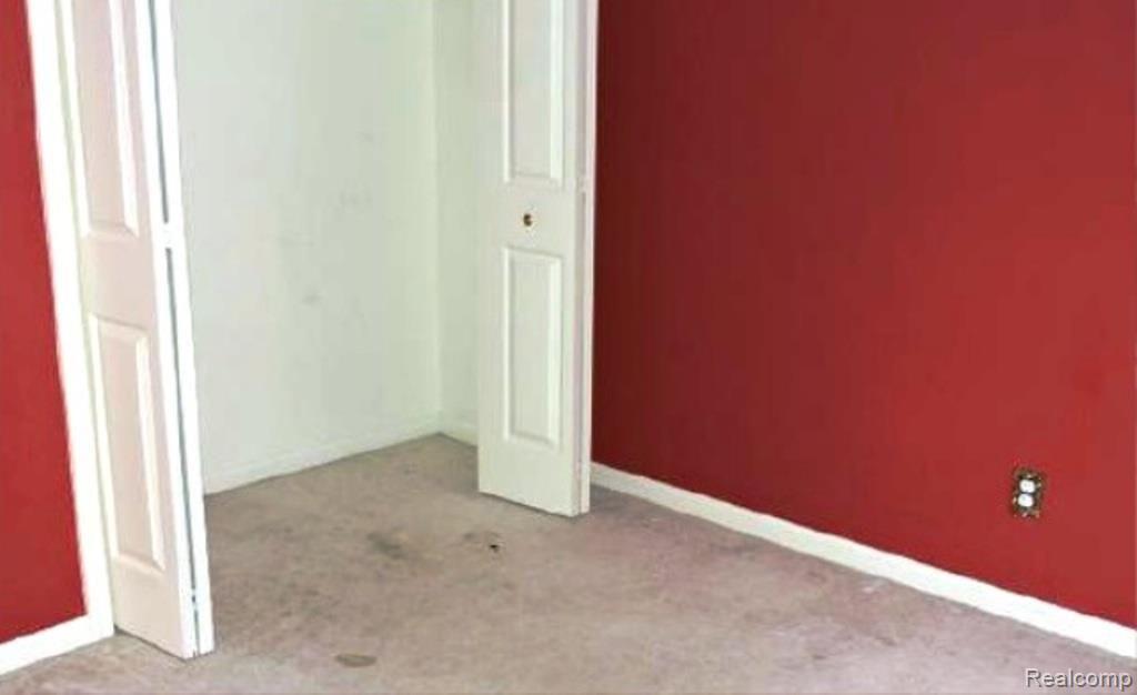 3766 Sandhill Road Lansing, MI 48911 - Photo 6 of 12 6.jpg