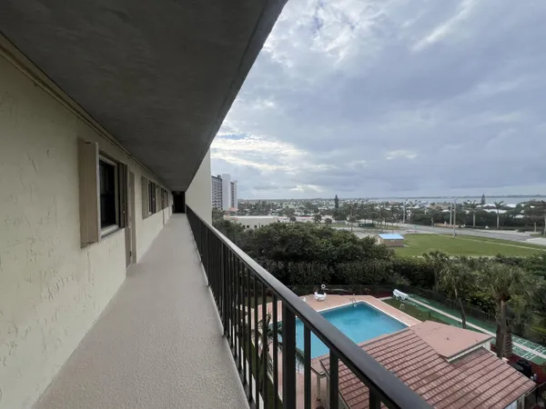 $3,500 | 10310 South Ocean Drive, Unit 608, Jensen Beach, FL 34957