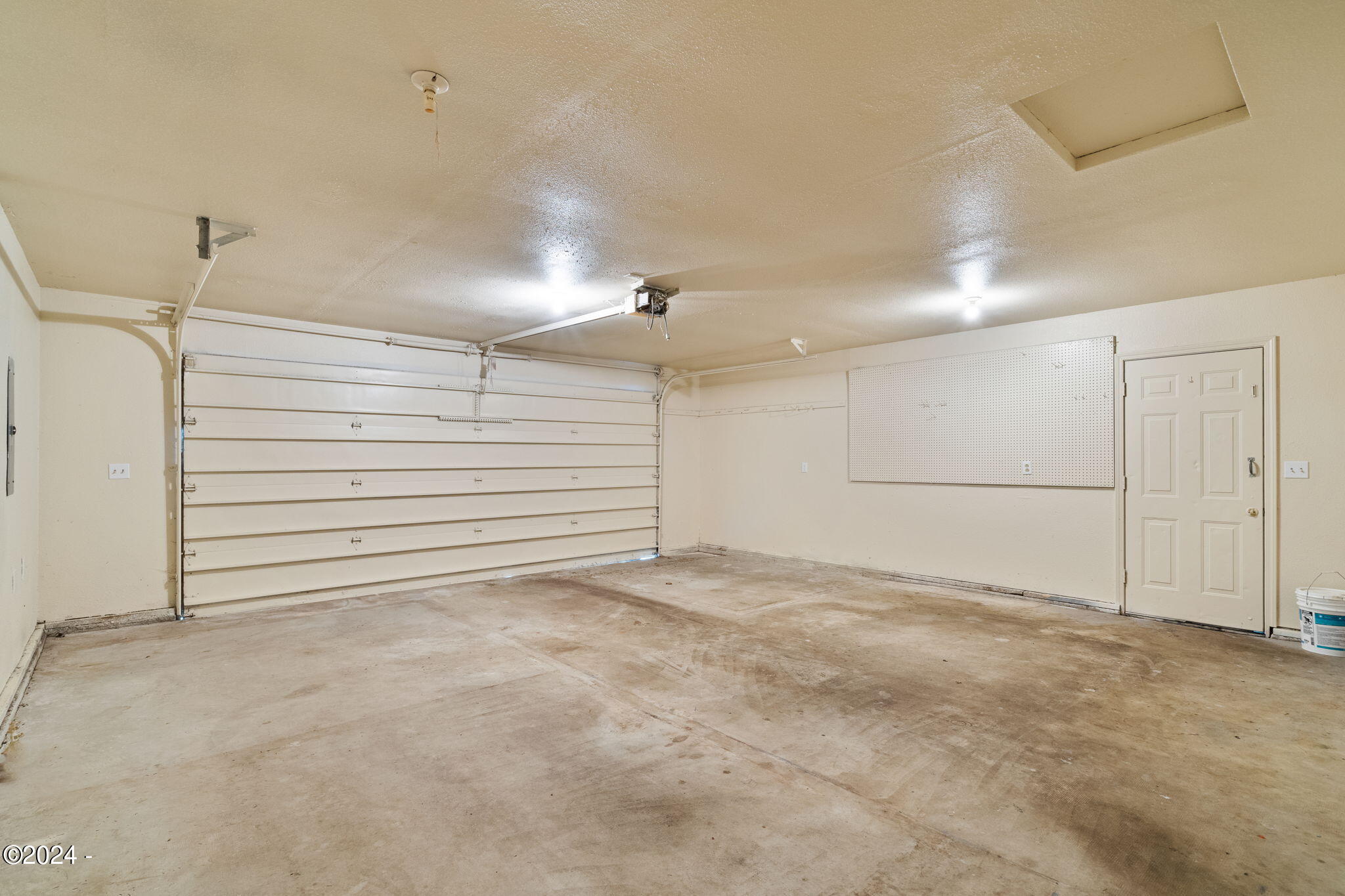2108 15th Place Florence, OR 97439 - Photo 30 of 39 35-web-or-mls-COM00289