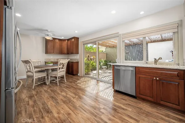 $845,000 | 4102 Av. Sevilla, Cypress, CA 90630