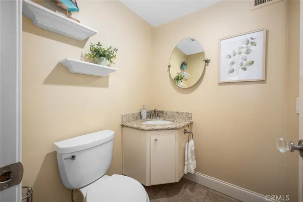 $845,000 | 4102 Av. Sevilla, Cypress, CA 90630