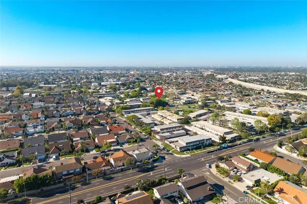 $845,000 | 4102 Av. Sevilla, Cypress, CA 90630