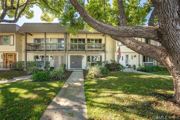 $845,000 | 4102 Av. Sevilla, Cypress, CA 90630