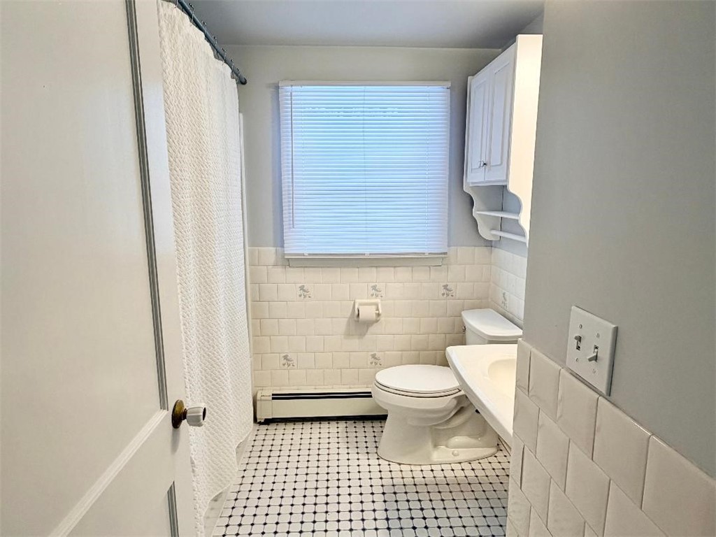 14 Amanda Street Cranston, RI 02920 - Photo 11 of 26