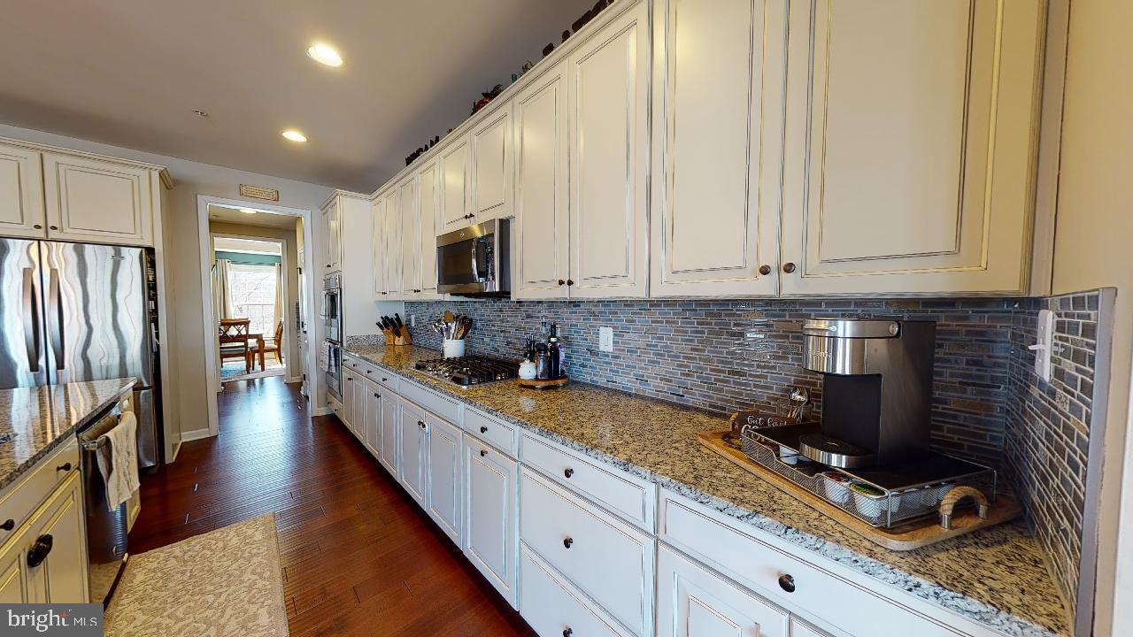 22432 Newcut Road Clarksburg, MD 20871 - Photo 11 of 44 Gallery Image 11