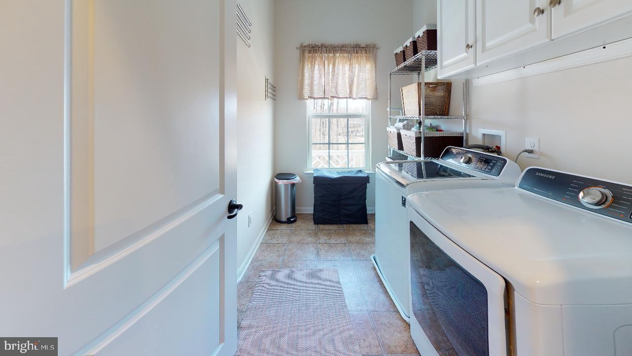 22432 Newcut Road Clarksburg, MD 20871 - Photo 36 of 44 Laundry room