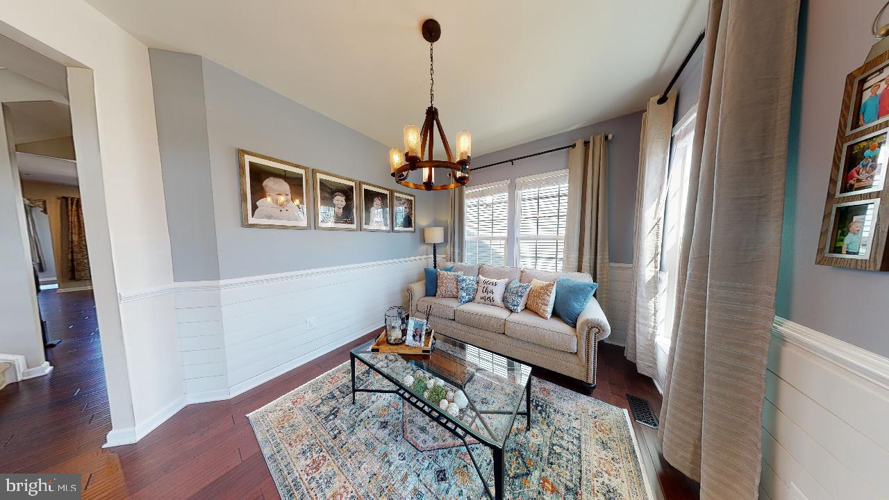 22432 Newcut Road Clarksburg, MD 20871 - Photo 6 of 44 Gallery Image 6