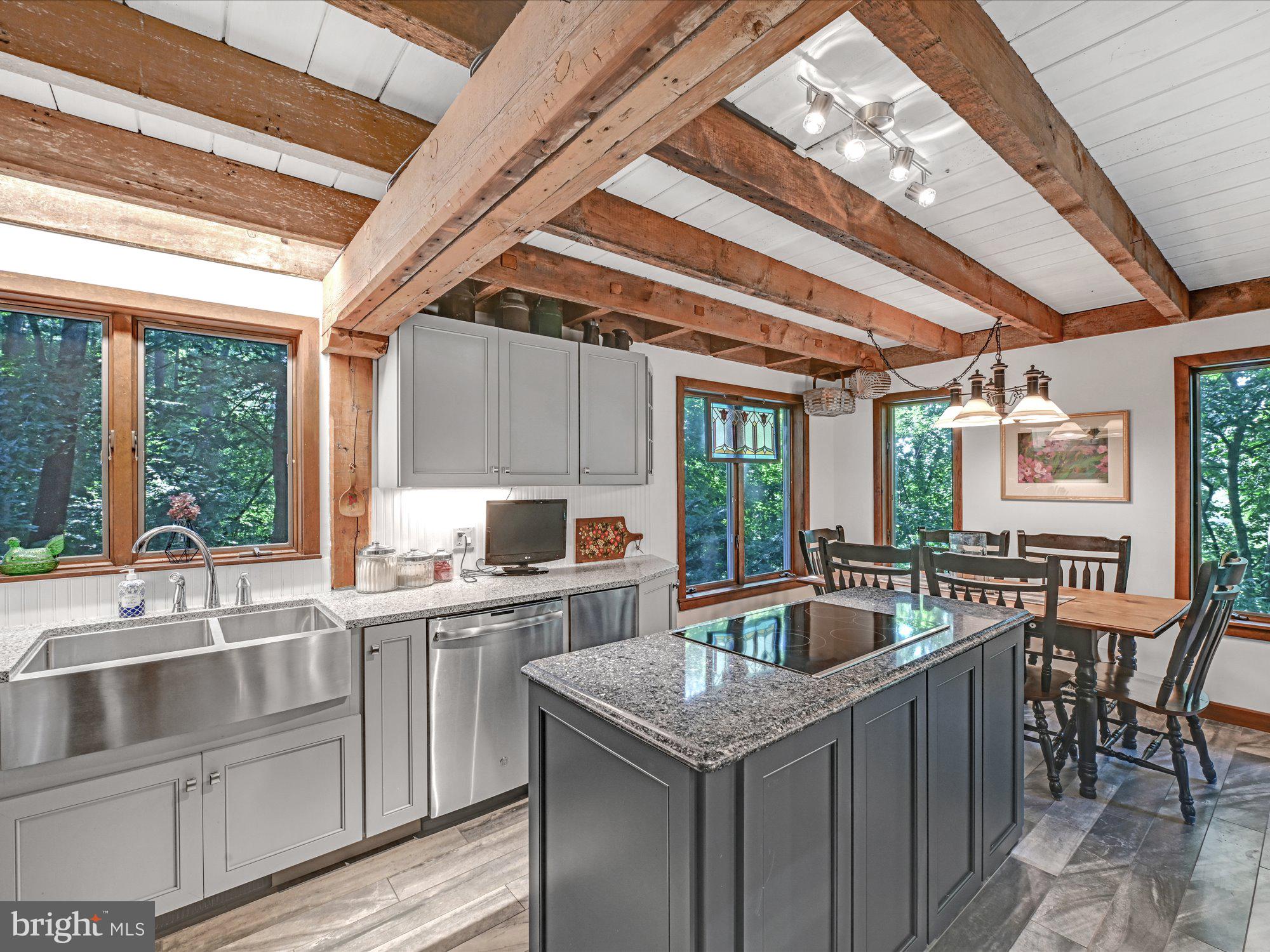 652 Valley Road Quarryville, PA 17566 - Photo 16 of 58 Kitchen
