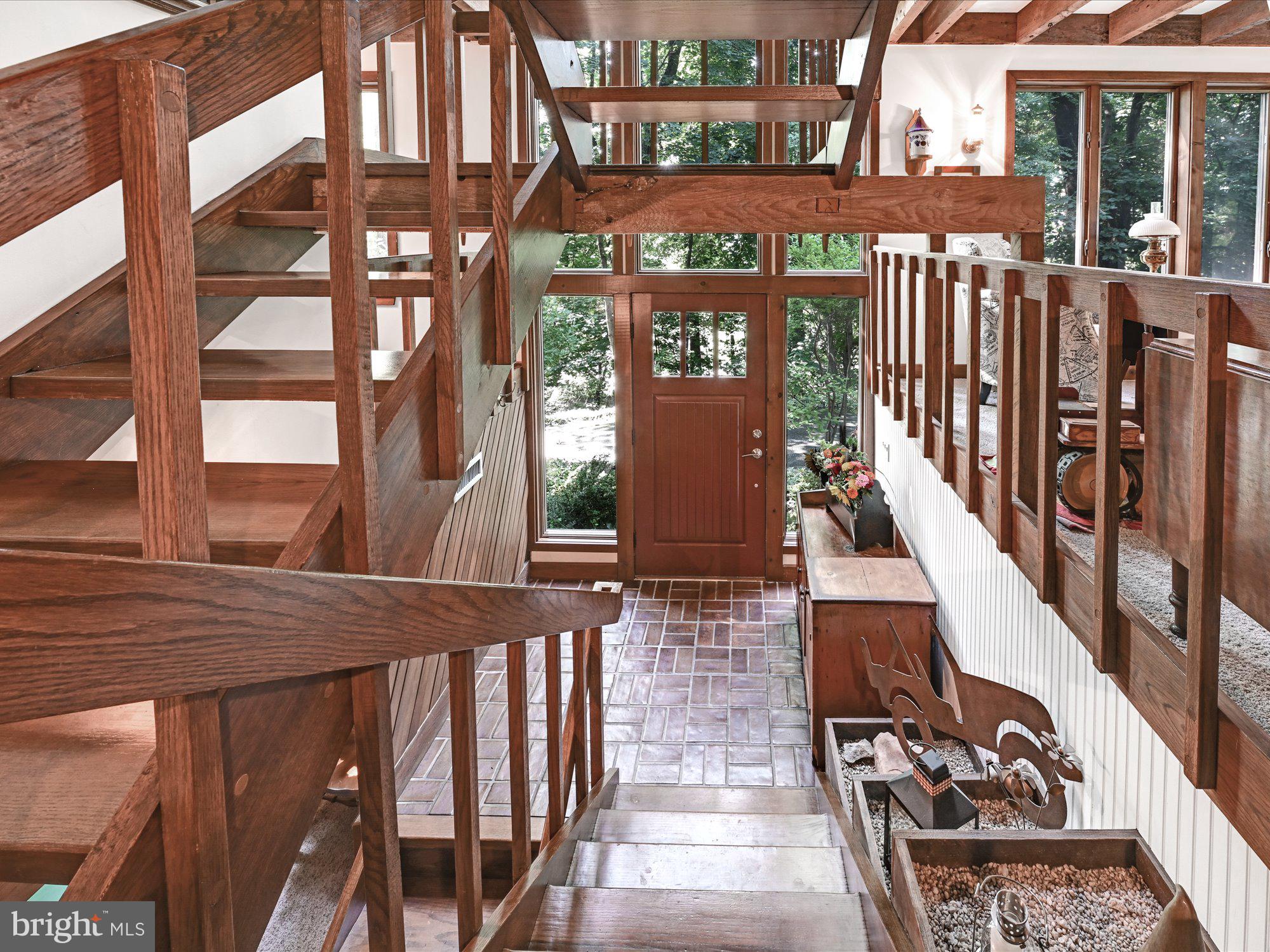 652 Valley Road Quarryville, PA 17566 - Photo 8 of 58 Foyer